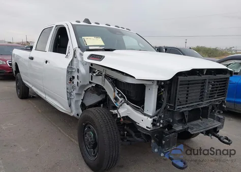 2025 Ram 2500 Tradesman 4X4 8' Box from USA, damaged, VIN 3C6UR5HJXSG537501